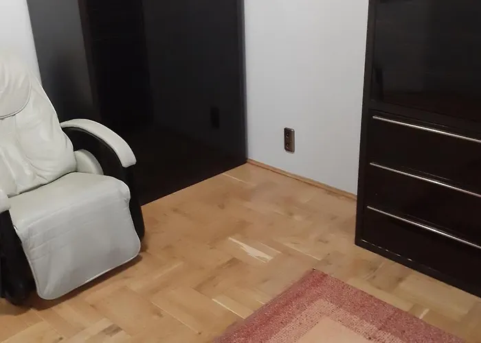 Weekend 88m Big Numer 1 Dobry Standard Blisko Centrum - Poczuj Sie W Domu I Przedluz Bezposrednio Rezerwacje By Zostac U Nas Na Dluzej Bez Oplat Za Strefe Parkowania